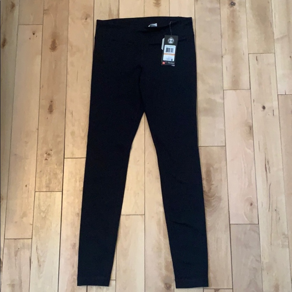 NWT Under Armor Yoga Pants